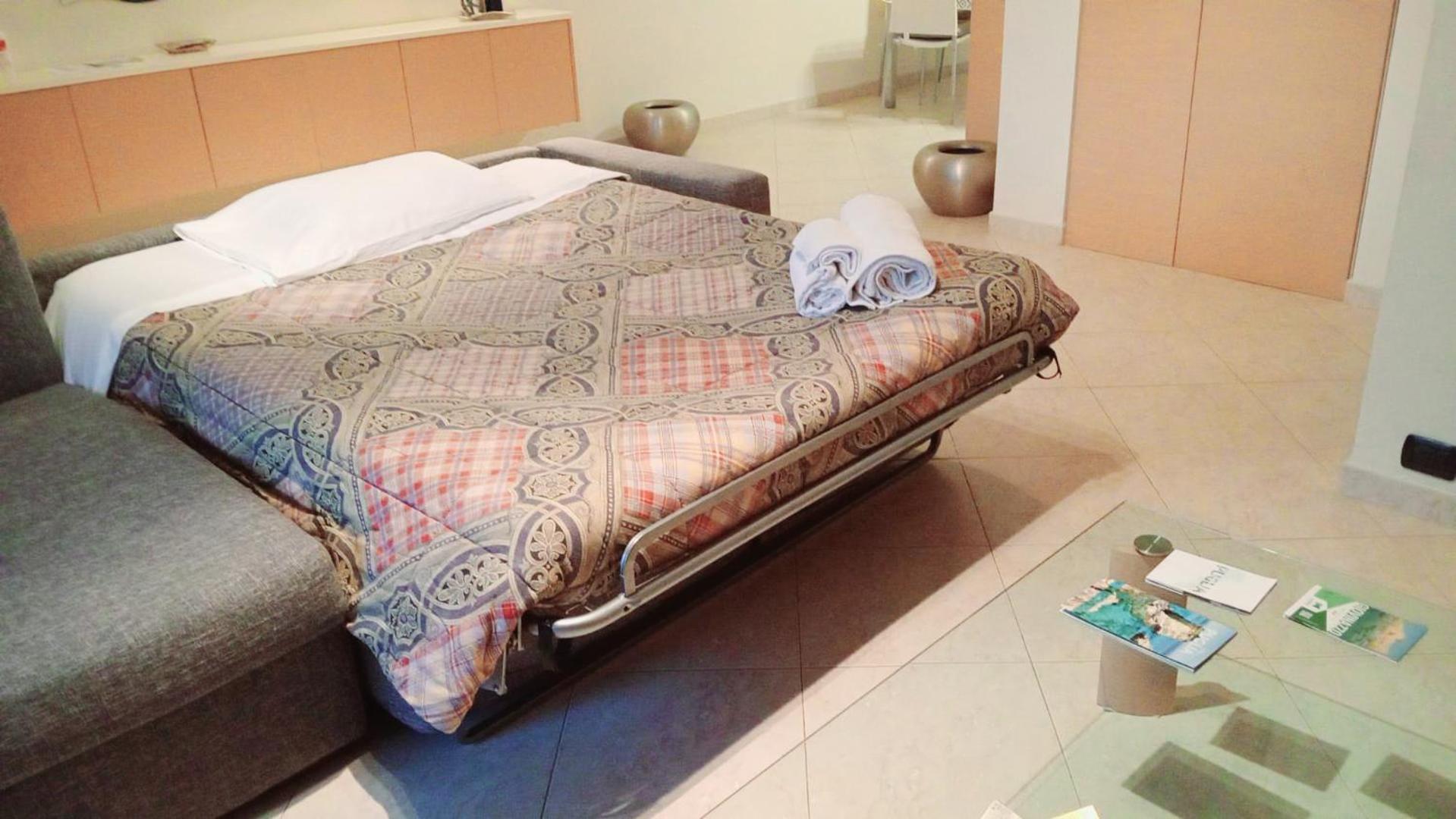 Milu'Seaview Ampia Casa Vista Mare Apartment โจวีนัซโซ ภายนอก รูปภาพ