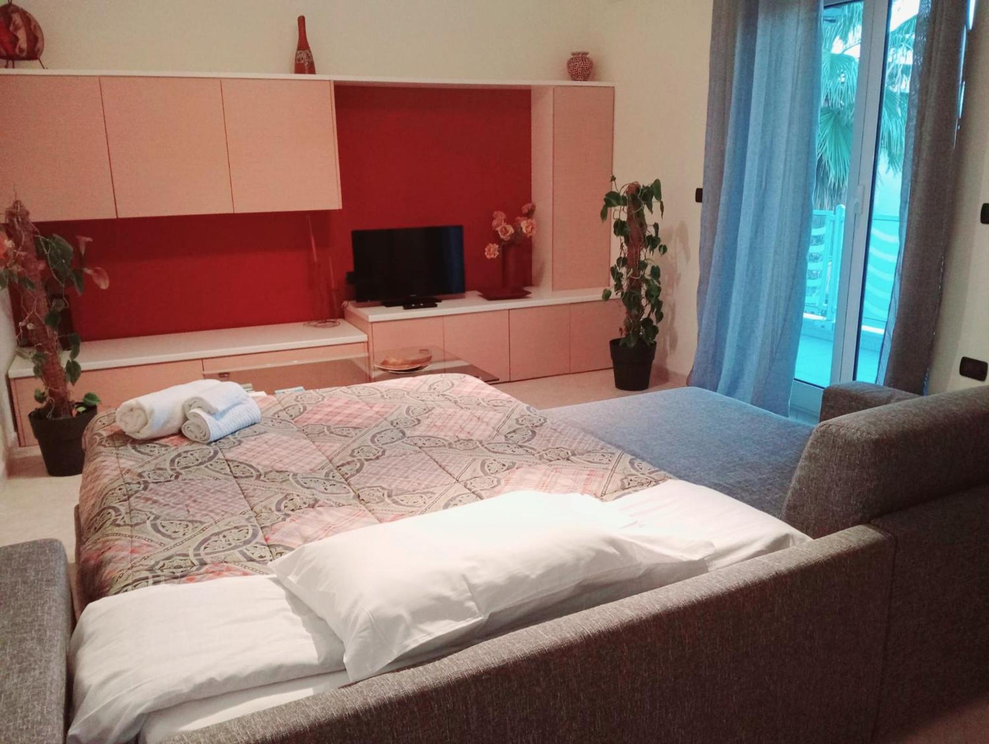 Milu'Seaview Ampia Casa Vista Mare Apartment โจวีนัซโซ ภายนอก รูปภาพ
